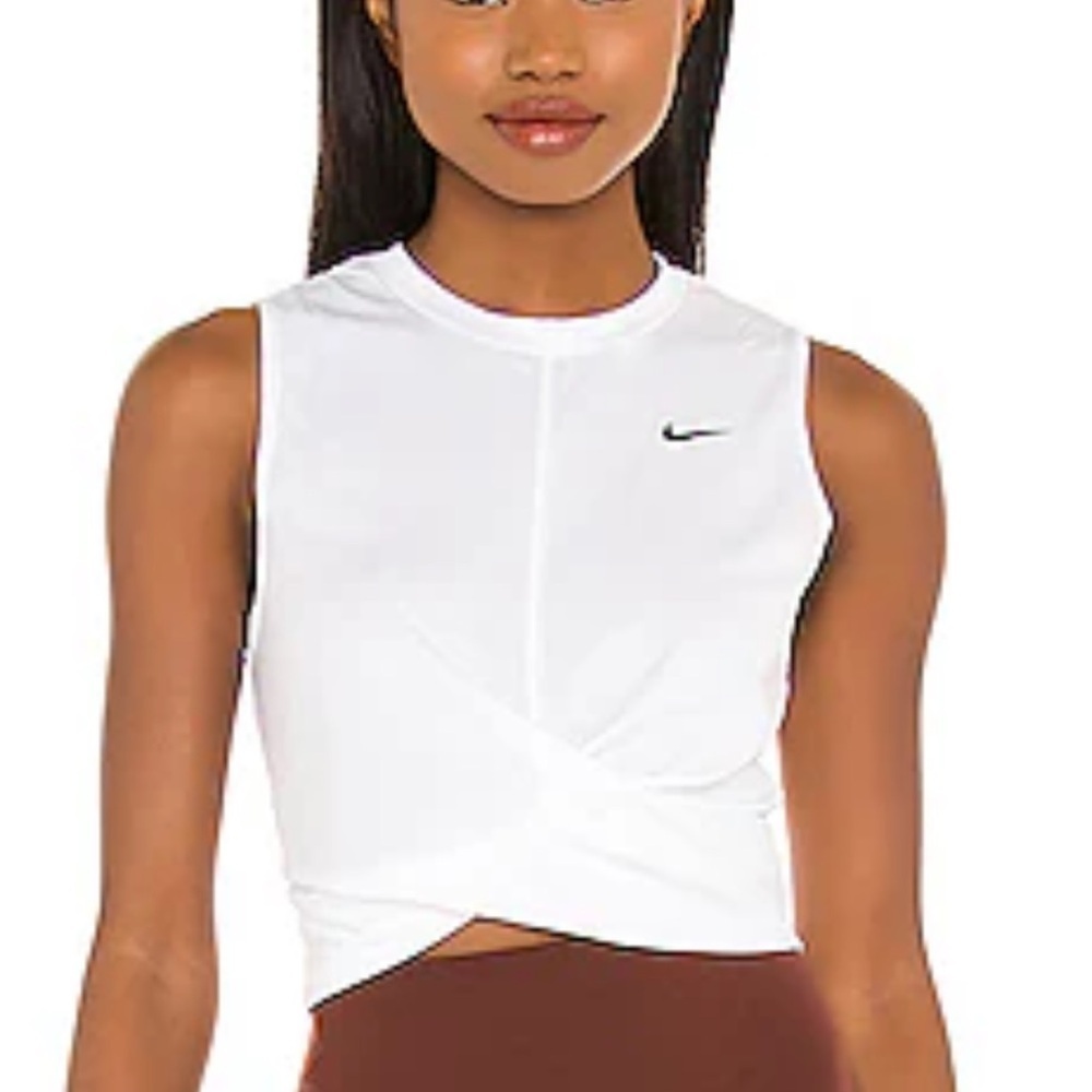 Nike Women's White Sleeveless Top - Picture 4 of 4